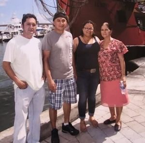 Meet your Posher, Douglas